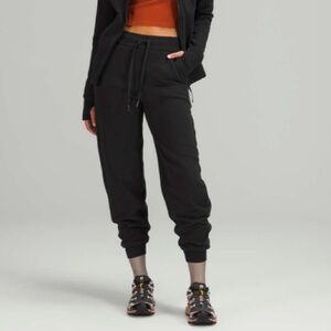 Lululemon Black Scuba Relaxed High-Rise Jogger